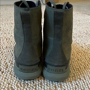 Sorel Olive and gray Suede Ankle Boots